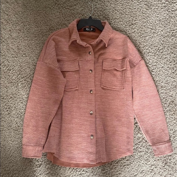 Ribbed Shacket - Picture 3 of 4